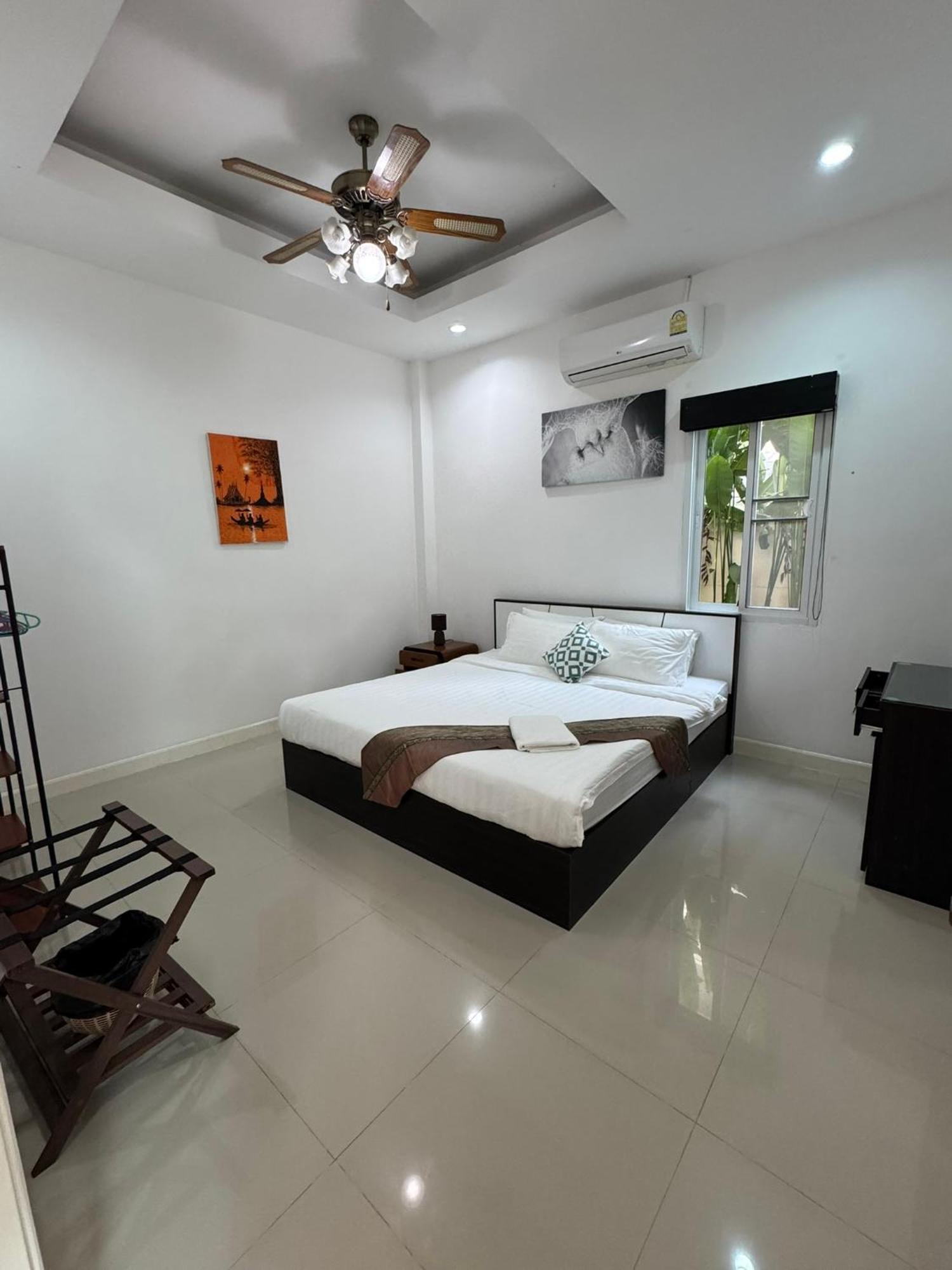 Relax Private Pool Villas - 4 Bedroom Villas Ao Nang Eksteriør bilde